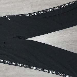 Nike joggers